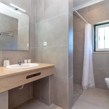 Luxury In With Heated Private Pool Albufeira